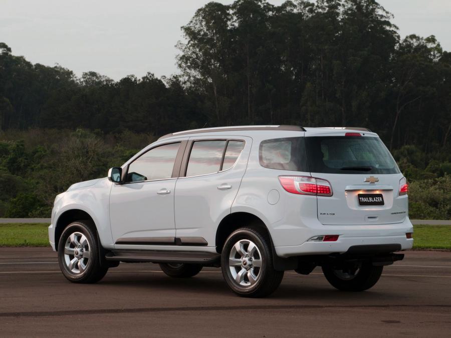  Chevrolet TrailBlazer 2012 года  (фото 7 из 28)